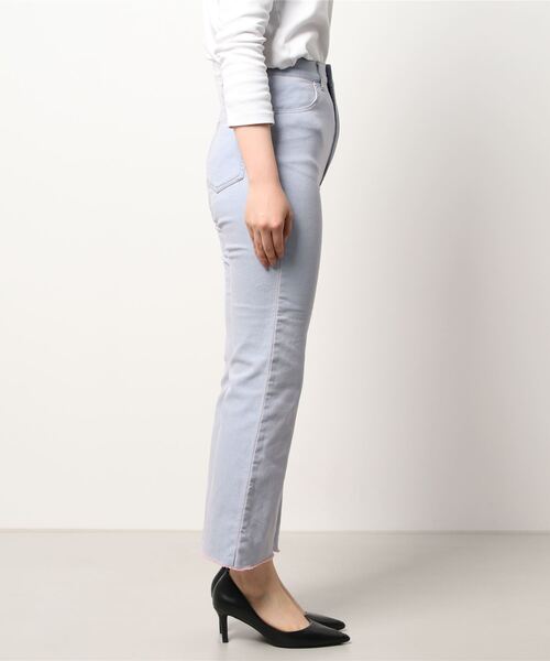 ehka sopo(エヘカソポ)の「裾スリットデニムパンツ(デニムパンツ・レディース・ネイビー/ブラック/サックスブルー・フリ-)」の15枚目の写真