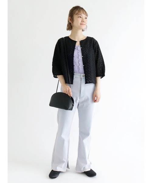 ehka sopo(エヘカソポ)の「裾スリットデニムパンツ(デニムパンツ・レディース・ネイビー/ブラック/サックスブルー・フリ-)」の6枚目の写真