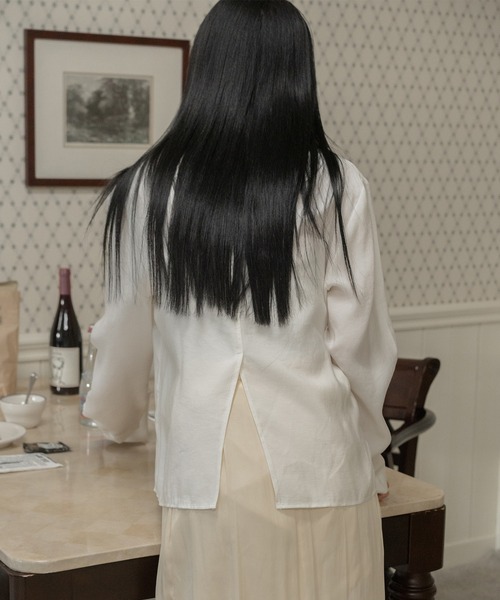 MUYMONA(ムイモナ)の「Back slit loose rayon blouse mmw22s002【MUYMONA】【2022SS】(シャツ/ブラウス・レディース・ブラック/ライトグリーン/ライトピンク/アイボリー・FREE)」の17枚目の写真