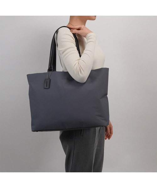 MACKINTOSH PHILOSOPHY（ﾏｯｷﾝﾄｯｼｭ ﾌｨﾛｿﾌｨｰ）の「MACKINTOSH PHILOSOPHY トートバッグ ミア No.11203 A4サイズ収納可 13.3inchPC収納（トートバッグ・メンズ・グレー/ブラック・FREE）」の17枚目の写真