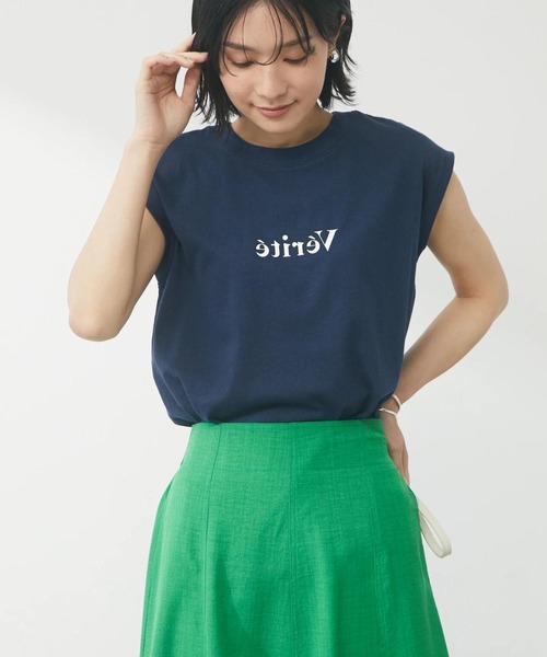 Green　Parks（グリーンパークス）の「フレンチスリーブワンポイントロゴTシャツ（Tシャツ/カットソー・レディース・ネイビー/ブラウン/オフホワイト・FREE）」の3枚目の写真