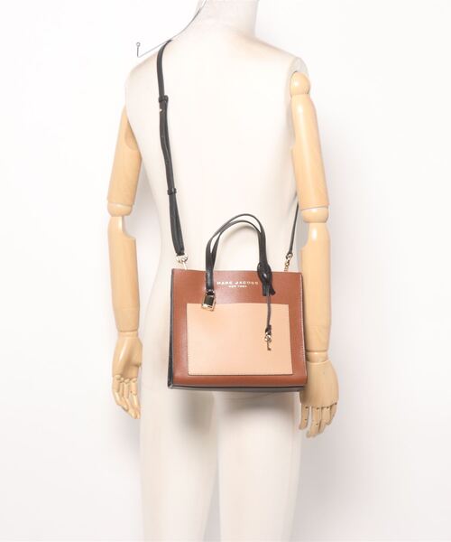 MARC JACOBS グラインド カラーブロック ハンドバッグ MARC JACOBS（マークジェイコブス）の「GRIND MINI COLORBLOCKED