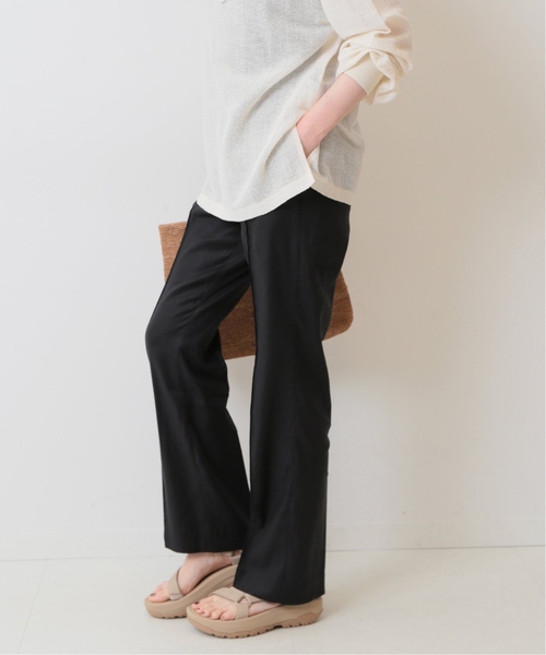 SLOBE IENA（スローブイエナ）の「《追加》リネンピンタックセミフレアパンツ（その他パンツ・レディース・ブラック/ベージュ・36/38）」の14枚目の写真