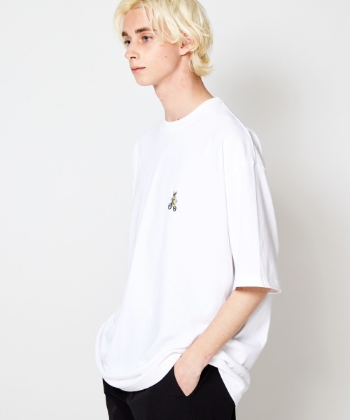 rehacer（レアセル）の「STAND : Animal Hang Out HW T-shirt / アニマルハングアウト　ヘビーウェイト Tシャツ（Tシャツ/カットソー・メンズ・ホワイト系その他/ブラック系その他/ホワイト系その他2/ブラック系その他2/ブラック系その他3/ホワイト系その他3・MEDIUM/LARGE/X-LARGE）」の8枚目の写真