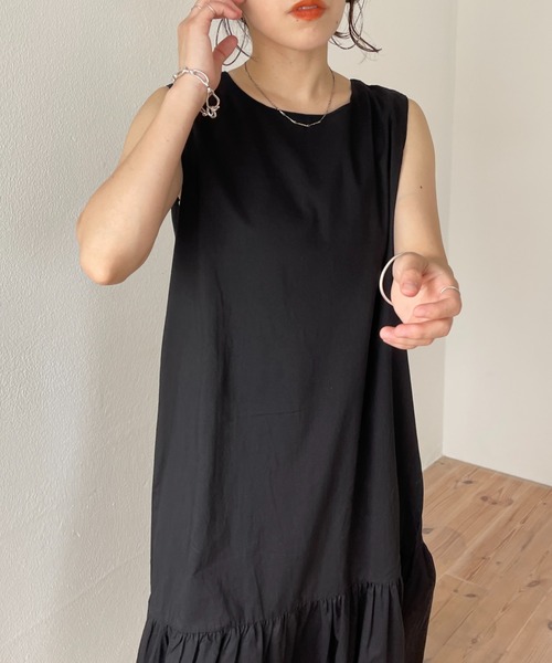 wee9s（ウィークス）の「relax tiered one piece / リラックスティアードワンピース（ワンピース・レディース・アイボリー/ブルー/ブラウン/ブラック・FREE）」の13枚目の写真
