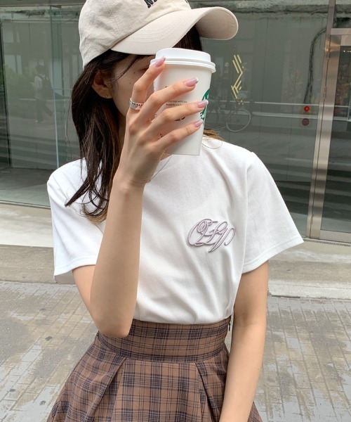 OLIVE des OLIVE（オリーブデオリーブ）の「オーガンジーリボン付Ｔシャツ（Tシャツ/カットソー・レディース・ブラック/オフホワイト/サックスブルー・FREE）」の2枚目の写真