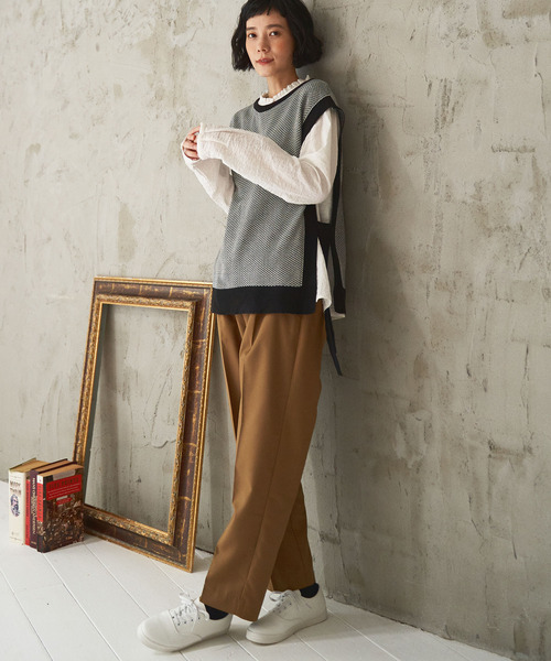 LBC(エルビーシー)の「タックテーパードパンツ(その他パンツ・レディース・ブラック/ライトブラウン/その他35・M/L)」の21枚目の写真