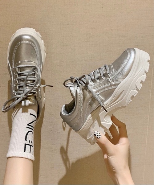 Burner(バーナー)の「【BURNER Recommend Select】厚底 ダッドスニーカー ダッドシューズ / oku-shoes-1-26(スニーカー・レディース・ホワイト/アイボリー/ゴールド/ブラック/グレー/その他7/シルバー/その他16/その他17/その他19/その他18・39/40/37/35/36/38/43/42/41)」の6枚目の写真