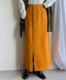 サイドスリット入りポンチロングナロースカート