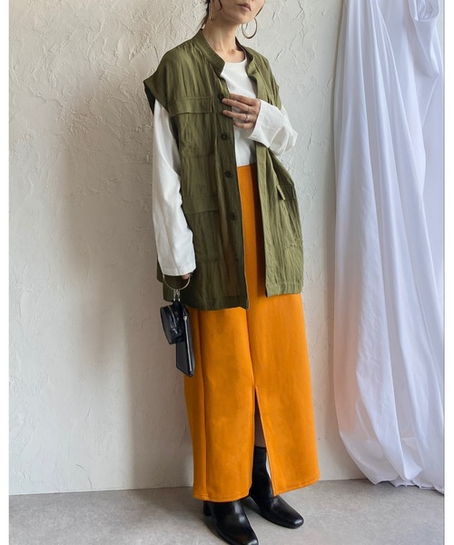 She's Closet(シーズクローゼット)の「サイドスリット入りポンチロングナロースカート(スカート・レディース・ブラック/パープル/ピンク/グリーン/マスタード/グレイッシュベージュ/テラコッタ・FREE)」の11枚目の写真