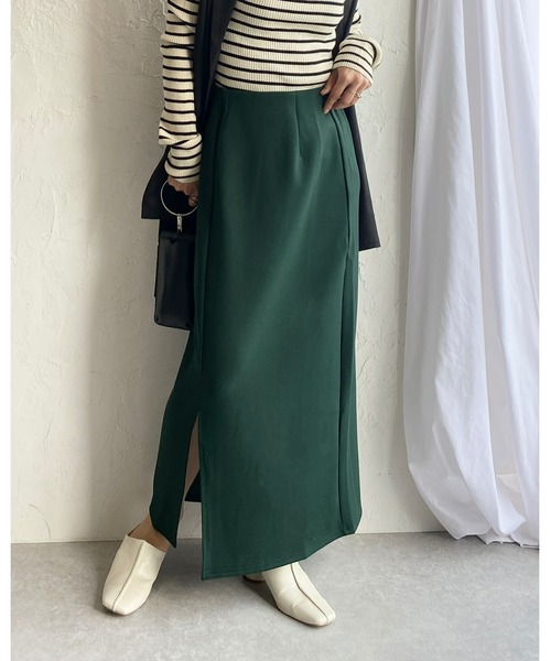 She's Closet(シーズクローゼット)の「サイドスリット入りポンチロングナロースカート(スカート・レディース・ブラック/パープル/ピンク/グリーン/マスタード/グレイッシュベージュ/テラコッタ・FREE)」の17枚目の写真