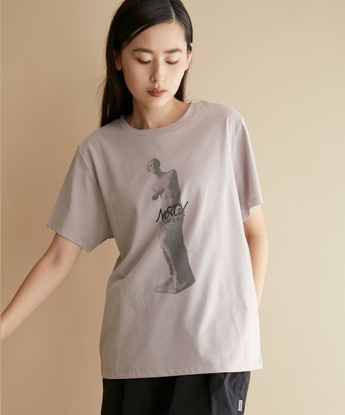 NERGY（ナージー）の「【UV】アフロディーテプリント半袖Tシャツ（Tシャツ/カットソー・レディース・ベージュ/ネイビー/ブラウン・FREE）」の18枚目の写真