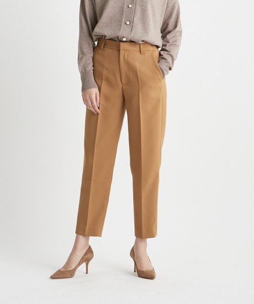 INED CLARO（イネドクラロ）の「テーパードパンツ【セットアップ対応】（その他パンツ・レディース・キャメル/ネイビー/ベージュ・7号/9号）」の3枚目の写真