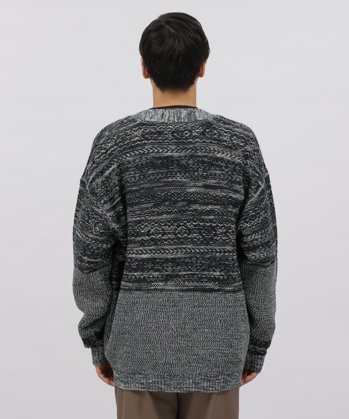 LAKOLE(ラコレ)の「ネイティブ柄ニットカーディガン / 353212(カーディガン/ボレロ・メンズ・ブラック/オレンジ/アイボリー・MEDIUM/LARGE)」の19枚目の写真