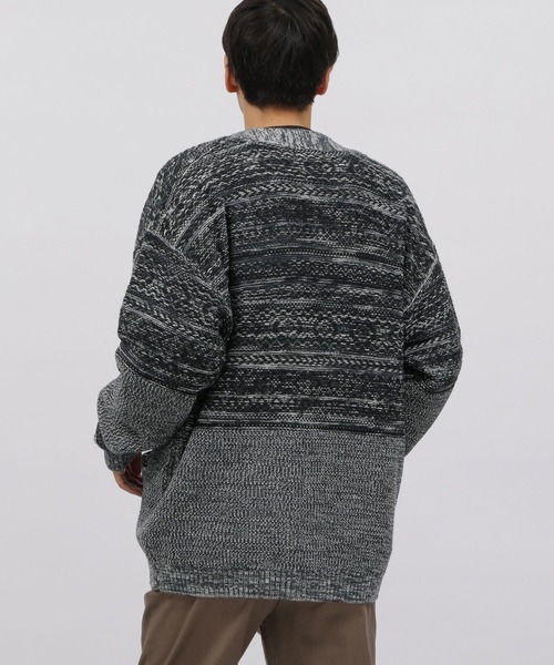 LAKOLE(ラコレ)の「ネイティブ柄ニットカーディガン / 353212(カーディガン/ボレロ・メンズ・ブラック/オレンジ/アイボリー・MEDIUM/LARGE)」の4枚目の写真