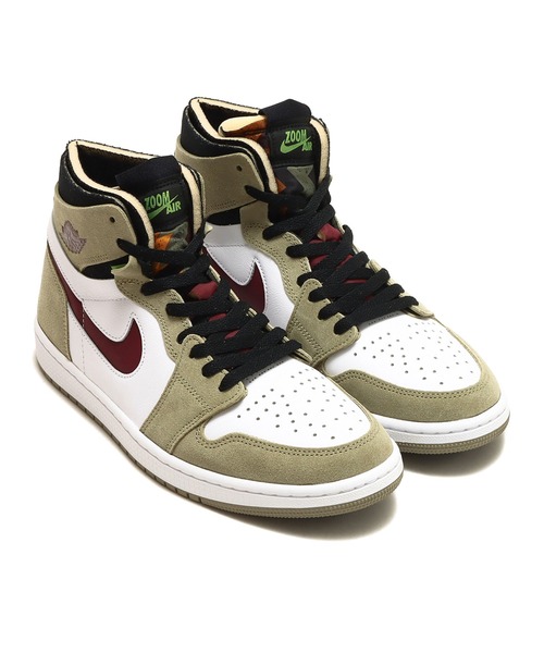 JORDAN BRAND（ジョーダンブランド）の「JORDAN BRAND AIR JORDAN 1 ZOOM AIR CMFT / ジョーダン ブランド エア ジョーダン 1 ズーム エア コンフォート  / NIKE 【SP】（スニーカー・メンズ・オリーブ・26.0cm/26.5cm/27.0cm/27.5cm/28.0cm/28.5cm/29.0cm/30.0cm/25.5cm）」の5枚目の写真
