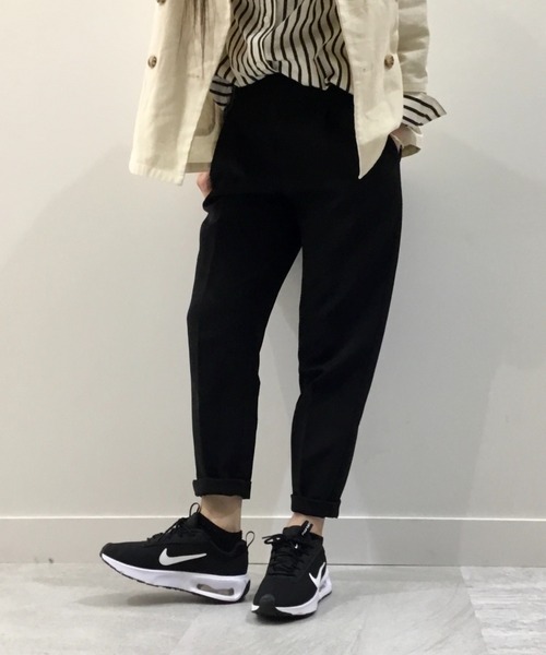 NIKE(ナイキ)の「NIKE ナイキ W AIR MAX INTRLK LITE レディーススニーカー(WエアマックスINTRLKライト)(スニーカー・レディース・サックスブルー/ブラック×ホワイト・22.5cm/23.0cm/23.5cm/24.0cm/24.5cm/25.0cm)」の6枚目の写真