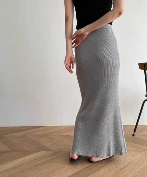 CANAL JEAN(キャナルジーン)の「RED CHOP WORKS リブニットマーメイドロングスカート(スカート・レディース・ブラック/グレー/オフホワイト/イエロー/オレンジ・ONE SIZE)」の13枚目の写真