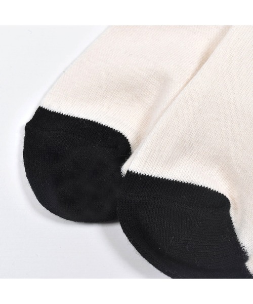 SLAP SLIP(スラップスリップ)の「SLAPSLIP/くるま恐竜いぬ総柄+ワンポイントソックス2点セット(13~21cm)(ソックス/靴下・キッズ・イエロー/ベージュ/ホワイト・13/16/19)」の7枚目の写真