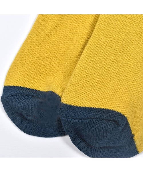 SLAP SLIP(スラップスリップ)の「SLAPSLIP/くるま恐竜いぬ総柄+ワンポイントソックス2点セット(13~21cm)(ソックス/靴下・キッズ・イエロー/ベージュ/ホワイト・13/16/19)」の5枚目の写真