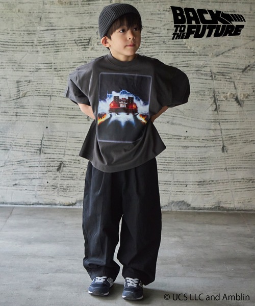 PAIRMANON STREET（ペアマノンストリート）の「【PAIRMANON STREET】【プレミアムコットン100】【UNIVERSAL】【ユニバーサル】【バック・トゥ・ザ・フューチャー】ユニセックス プリント 半袖 Tシャツ（Tシャツ/カットソー・キッズ・ブラック系その他/ブラック系その他2/ホワイト系その他2/グリーン/ホワイト系その他/ブラック/ホワイト/ブラック系その他3・130/140/150/100/120/110）」の18枚目の写真