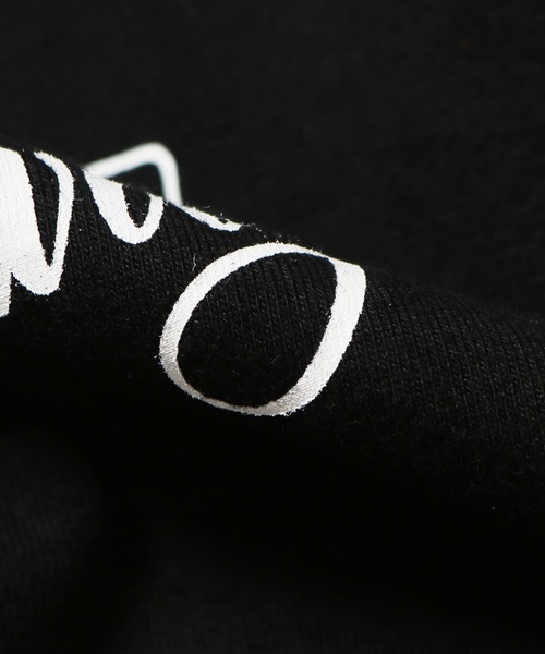 FRUIT OF THE LOOM(フルーツオブザルーム)の「FRUIT OF THE LOOM/フルーツオブザルーム×YANGGAO/ヤンガオ Display Tシャツ(Tシャツ/カットソー・メンズ・ブラック/ホワイト/ホワイト系その他・M/XL/L)」の13枚目の写真