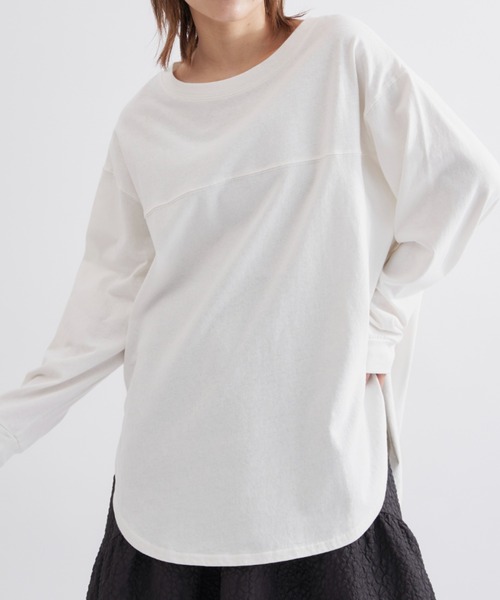 EDIT Gris(エディットグリ)の「【1枚でもインナー使いでも大活躍】オーバーサイズロングスリーブTシャツ(Tシャツ/カットソー・レディース・ホワイト×ブラック/ホワイト・FREE)」の11枚目の写真