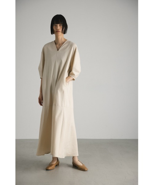 STYLEMIXER(スタイルミキサー)の「リネンソフトマーメイドワンピース(ワンピース・レディース・オレンジ/ネイビー/ライトベージュ・MEDIUM/SMALL)」の15枚目の写真