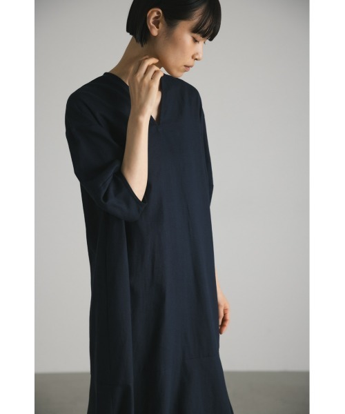 STYLEMIXER(スタイルミキサー)の「リネンソフトマーメイドワンピース(ワンピース・レディース・オレンジ/ネイビー/ライトベージュ・MEDIUM/SMALL)」の6枚目の写真