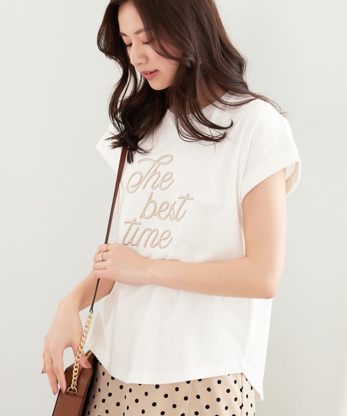 CHAN ME(チャンミ)の「刺繍ロゴTシャツ(Tシャツ/カットソー・レディース・ホワイト×ブラック/ブルー系/ベージュ系/ブラック×ホワイト・MEDIUM/LARGE)」の3枚目の写真