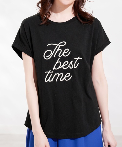 CHAN ME(チャンミ)の「刺繍ロゴTシャツ(Tシャツ/カットソー・レディース・ホワイト×ブラック/ブルー系/ベージュ系/ブラック×ホワイト・MEDIUM/LARGE)」の2枚目の写真