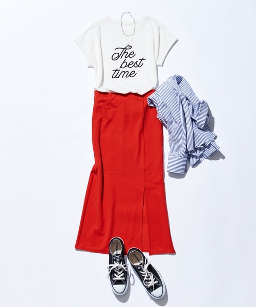 CHAN ME(チャンミ)の「刺繍ロゴTシャツ(Tシャツ/カットソー・レディース・ホワイト×ブラック/ブルー系/ベージュ系/ブラック×ホワイト・MEDIUM/LARGE)」の5枚目の写真
