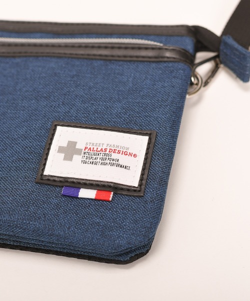 SVEC（シュベック）の「ポリキャンバス サコッシュ（ショルダーバッグ・レディース・ブラック/ネイビー・FREE）」の9枚目の写真