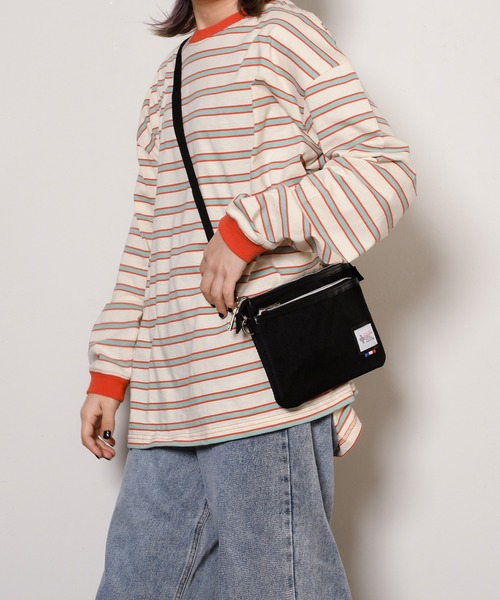 SVEC（シュベック）の「ポリキャンバス サコッシュ（ショルダーバッグ・レディース・ブラック/ネイビー・FREE）」の11枚目の写真