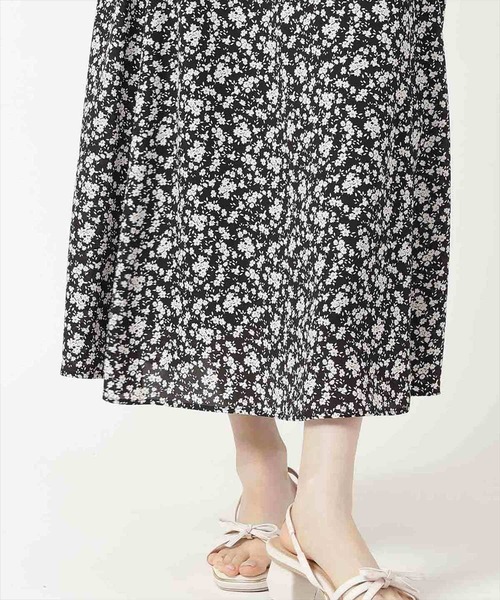 WILLSELECTION(ウィルセレクション)の「オープンネックフラワーワンピース(ワンピース・レディース・ブルー系その他/グリーン系その他/ブラック系その他・MEDIUM)」の9枚目の写真