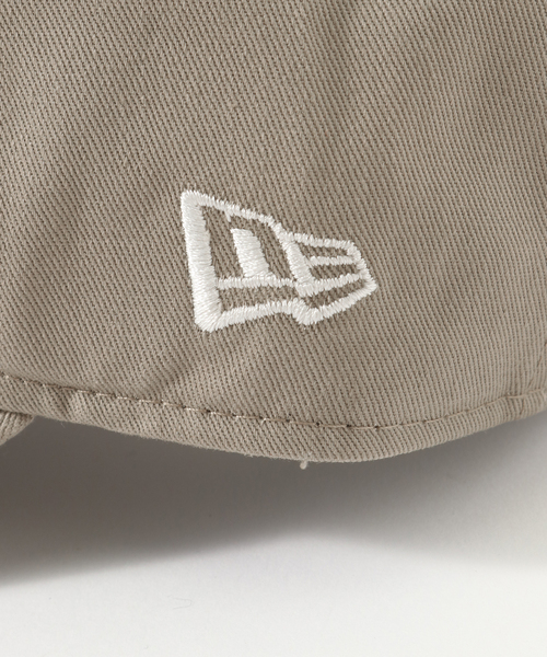 NEW ERA（ニューエラ）の「【NEW ERA / ニューエラ】9TWENTY SIDELOGO CAP（キャップ・メンズ・ベージュ/ブラウン/チャコールグレー/ブラック/ホワイト/グリーン/ホワイト系その他/ダークブルー・FREE）」の20枚目の写真