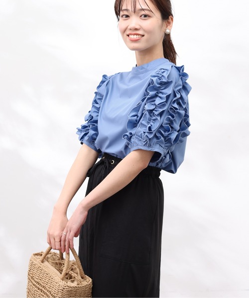 Chez toi（シェトワ）の「フリルスリーブブラウス（シャツ/ブラウス・レディース・オフホワイト/ブラック/サックスブルー・FREE）」の3枚目の写真