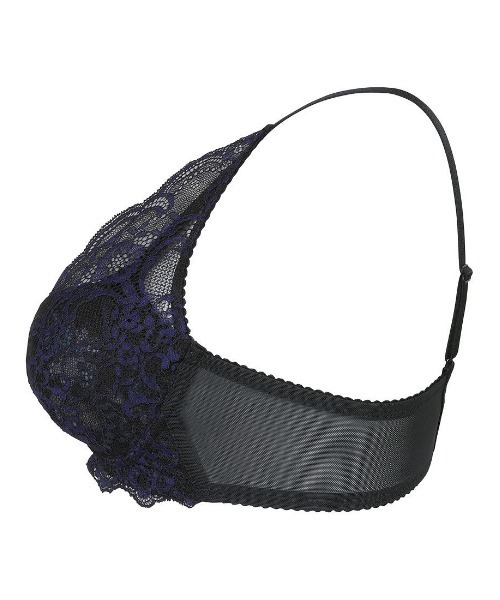 WACOAL(ワコール)の「ノンワイヤーブラ 「重力に負けないバストケアBra」(ブラジャー・レディース・オレンジ/ブラック/ピンク/イエロー・C75/C80/C65/C70)」の16枚目の写真
