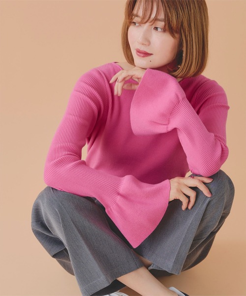 titivate(ティティベイト)の「ボートネックベルスリーブニット(ニット/セーター・レディース・ホワイト系その他/グレイッシュベージュ/オフホワイト/ピンク/ブルー系その他/ブラック/ブルー/ブルー系その他2/グレー系その他・M/S)」の9枚目の写真