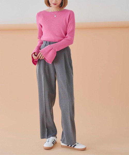 titivate(ティティベイト)の「ボートネックベルスリーブニット(ニット/セーター・レディース・ホワイト系その他/グレイッシュベージュ/オフホワイト/ピンク/ブルー系その他/ブラック/ブルー/ブルー系その他2/グレー系その他・M/S)」の11枚目の写真