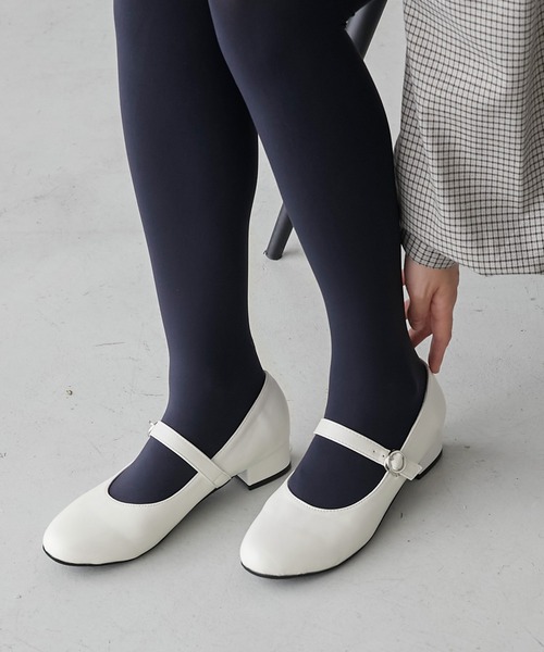 BONLECILL(ボンルシール)の「ラウンドトゥクラシックメリージェーンシューズ(パンプス・レディース・レッド/アイボリー/ブラック/ブラック系1・L/XL/S/M)」の5枚目の写真