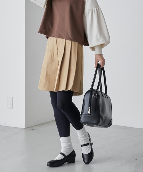 BONLECILL(ボンルシール)の「ラウンドトゥクラシックメリージェーンシューズ(パンプス・レディース・レッド/アイボリー/ブラック/ブラック系1・L/XL/S/M)」の14枚目の写真