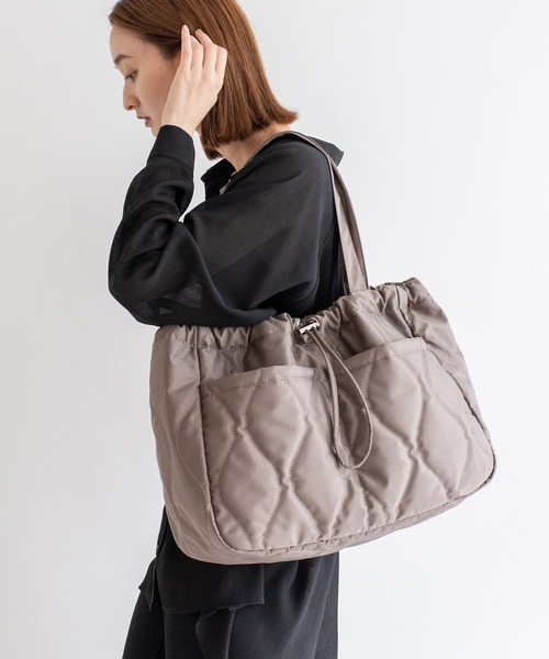 VitaFelice（ヴィータフェリーチェ）の「フロントポケット2typeトートバッグ 巾着バッグ（トートバッグ・レディース・ブラック/チャコール/モカ/ブラック系その他/ブラウン系その他/ブラック系その他2・FREE）」の8枚目の写真