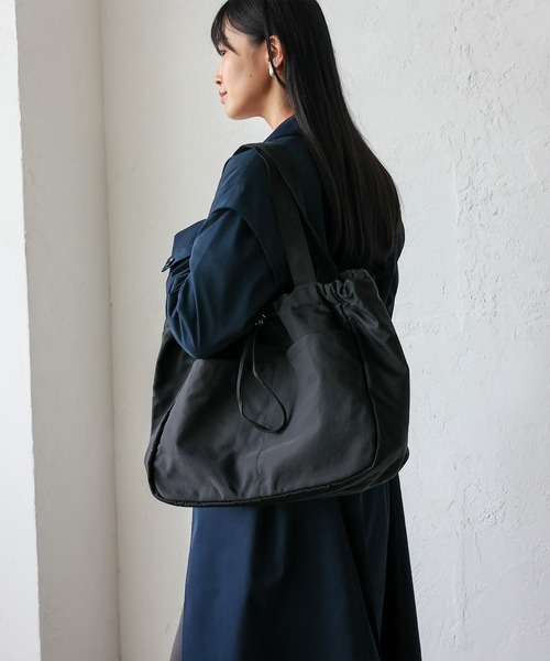 VitaFelice（ヴィータフェリーチェ）の「フロントポケット2typeトートバッグ 巾着バッグ（トートバッグ・レディース・ブラック/チャコール/モカ/ブラック系その他/ブラウン系その他/ブラック系その他2・FREE）」の12枚目の写真