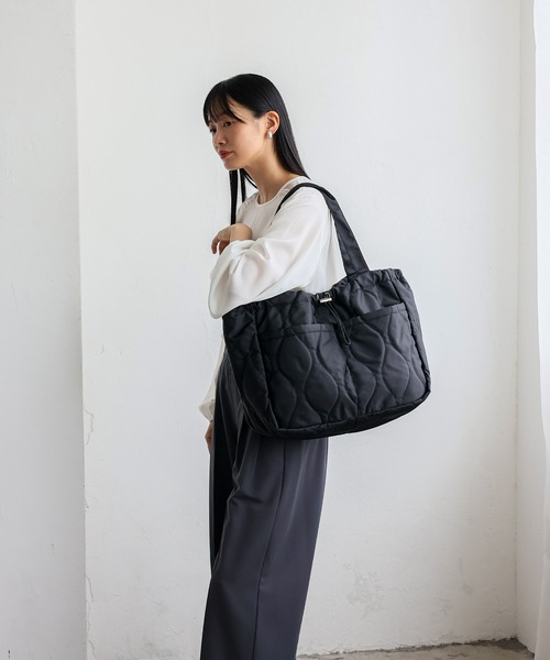 VitaFelice（ヴィータフェリーチェ）の「フロントポケット2typeトートバッグ 巾着バッグ（トートバッグ・レディース・ブラック/チャコール/モカ/ブラック系その他/ブラウン系その他/ブラック系その他2・FREE）」の22枚目の写真