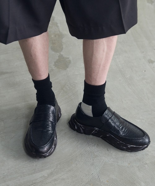 MAISON SPECIAL（メゾンスペシャル）の「《UNISEX》【SPECIAL SHOES FACTORY COLLABORATION】Vibram Sole Loafer Made In TOKYO/東京産ビブラムソールローファー【MAISON SPECIAL/メゾンスペシャル】（ローファー・メンズ・ブラック/ホワイト/グレー/ダークブラック・26.5/24.5/28.5/27.5/25.5）」の9枚目の写真