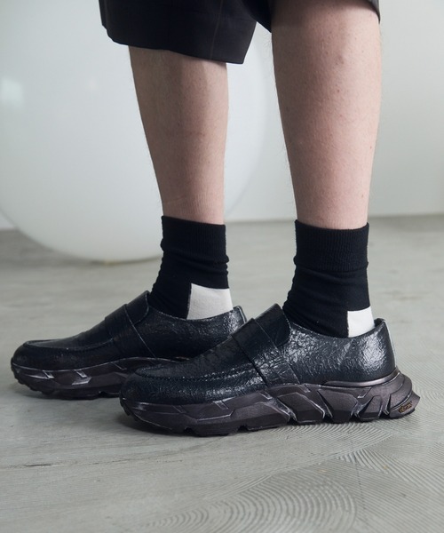 MAISON SPECIAL（メゾンスペシャル）の「《UNISEX》【SPECIAL SHOES FACTORY COLLABORATION】Vibram Sole Loafer Made In TOKYO/東京産ビブラムソールローファー【MAISON SPECIAL/メゾンスペシャル】（ローファー・メンズ・ブラック/ホワイト/グレー/ダークブラック・26.5/24.5/28.5/27.5/25.5）」の10枚目の写真