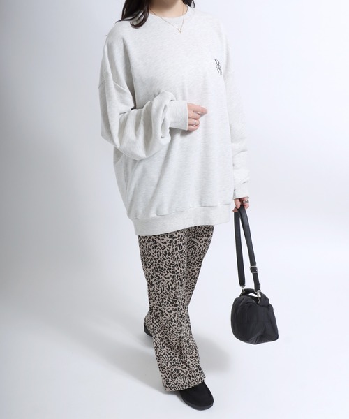 Salong hameu（サロン ハミュー）の「センタープリーツ ヒョウ柄・ゼブラ柄 アニマル総柄フレアパンツ レディース/イージーパンツ（その他パンツ・レディース・ブラック系その他/ベージュ系その他/ホワイト系その他/ベージュ系その他2・L/M）」の5枚目の写真