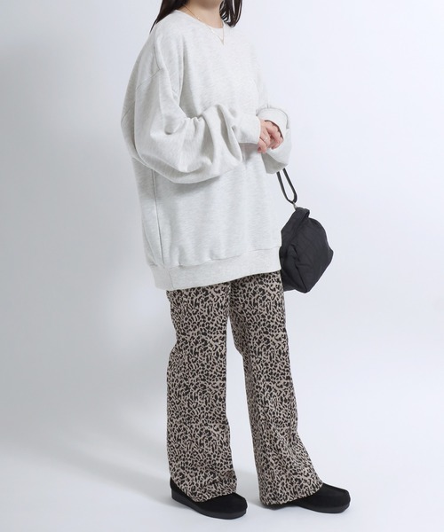 Salong hameu（サロン ハミュー）の「センタープリーツ ヒョウ柄・ゼブラ柄 アニマル総柄フレアパンツ レディース/イージーパンツ（その他パンツ・レディース・ブラック系その他/ベージュ系その他/ホワイト系その他/ベージュ系その他2・L/M）」の6枚目の写真