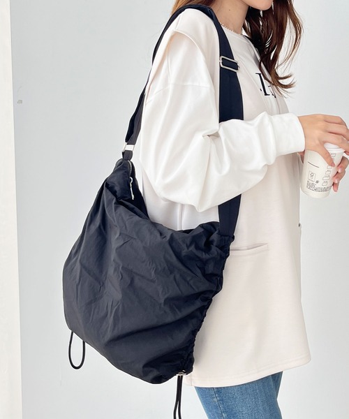 GeeRA（ジーラ）の「ドロストショルダー（ショルダーバッグ・レディース・アイボリー/ブラック/カーキ・FREE）」の3枚目の写真